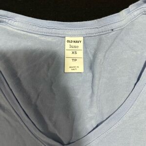 Old Navy cute shirt!